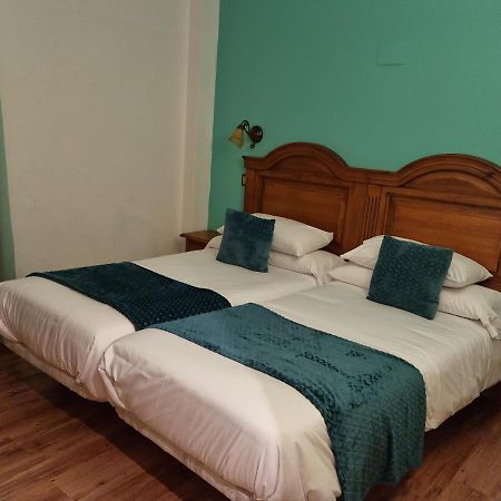 Puerta Al Duraton Bed and Breakfast Sebúlcor Eksteriør billede