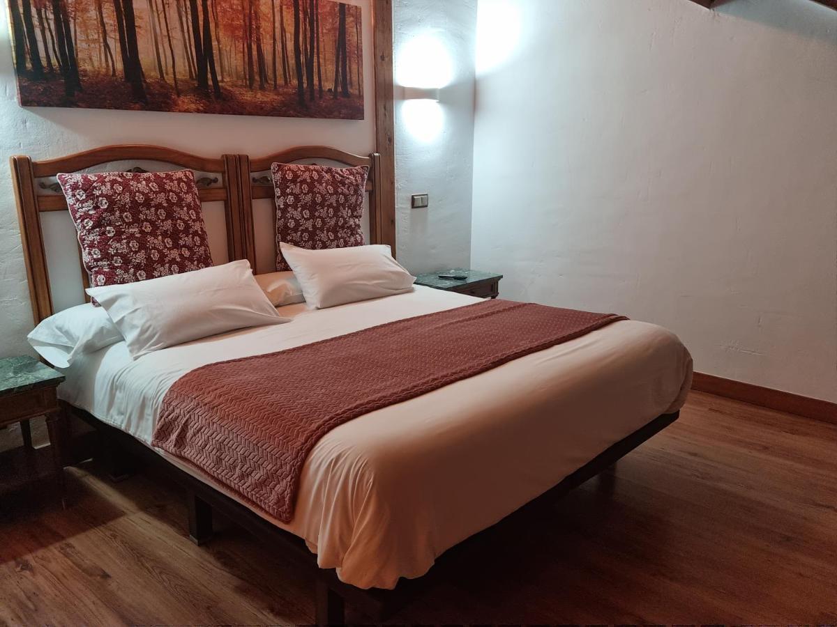 Puerta Al Duraton Bed and Breakfast Sebúlcor Eksteriør billede